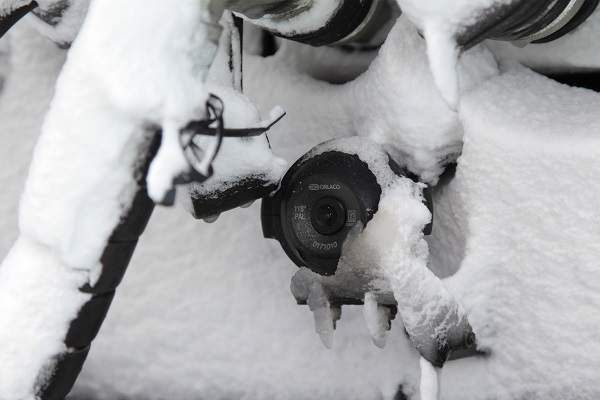 caméra arrière orlaco avec chauffage thermorégulé anti givre gel neige